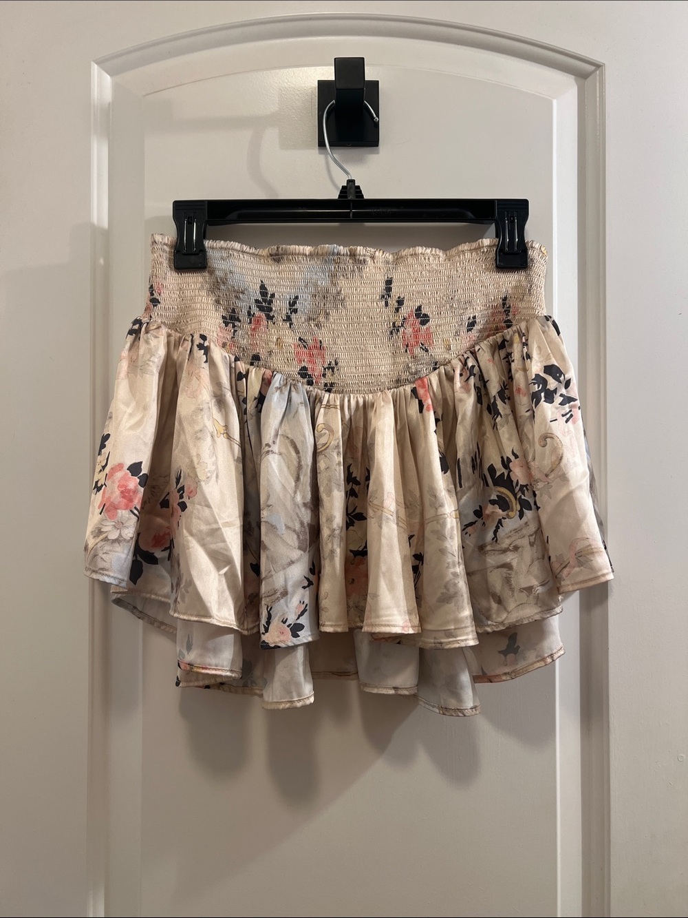 Kimchi Blue Beige Floral Smocked Mini Skirt